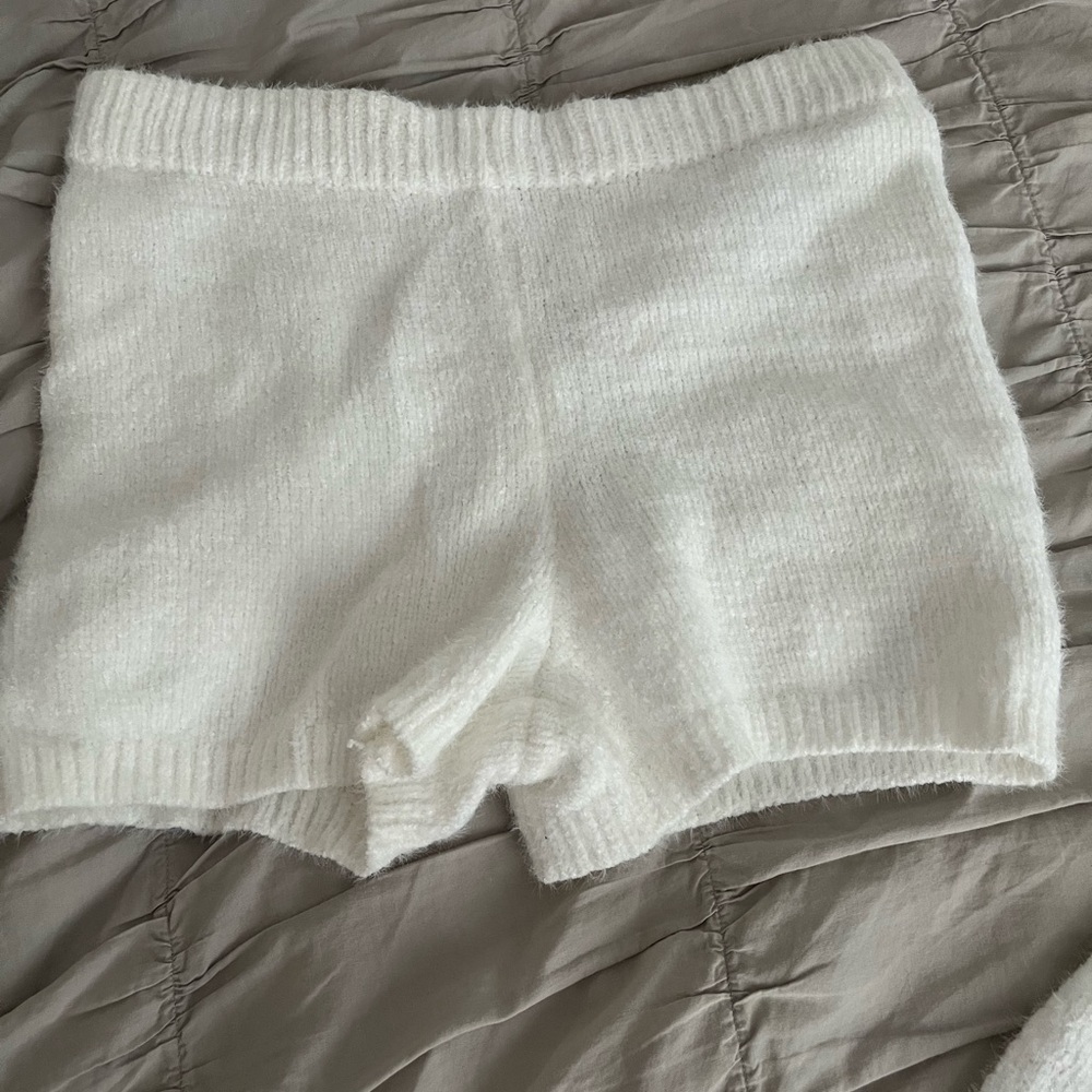 Garage Fuzzy Knit Shorts